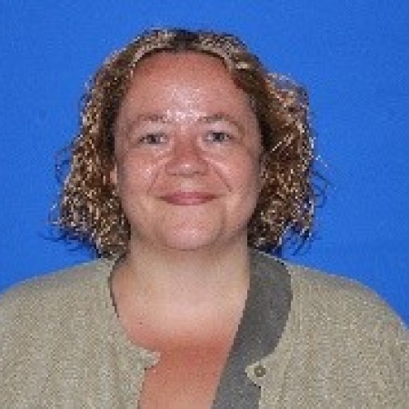 Mrs F Cruickshank-Hunter